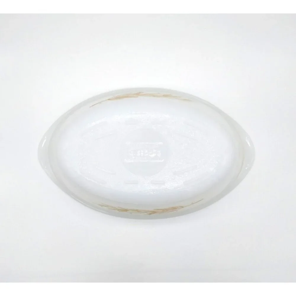 Vintage Glasbake J-235 1Qt White Milk Glass Oval Casserole dish